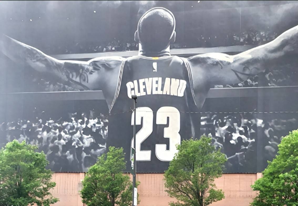 关于克里夫兰骑士发布备战花絮，赛前完成体检，NBA常规赛任务艰巨，临场指挥获称赞的信息